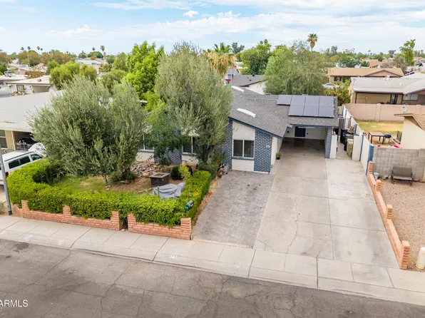6732 W MEDLOCK Drive, Glendale, AZ 85303