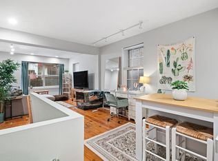 2109 Pine St APT 1R, Philadelphia, PA 19103