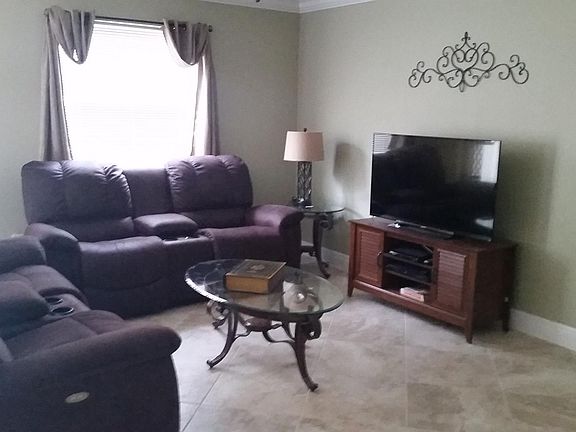4th image of 280 Emmalee Pl