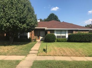 5434 Meadow Vista Ln, Garland, TX 75043