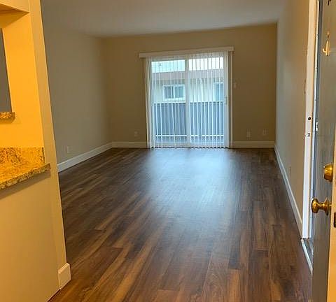 3rd image of 2555 Sir Francis Drake Blvd
