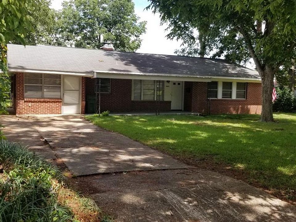 1st image of 1027 Parkwood Dr