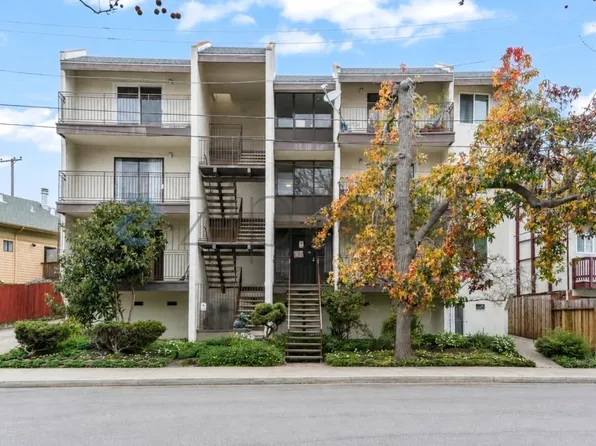 321 Athol Ave APT 1, Oakland, CA 94606