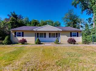 99-101 Vosburgh Rd, Mechanicville, NY 12118