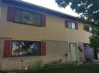 825 S 9th St, Lander, WY 82520