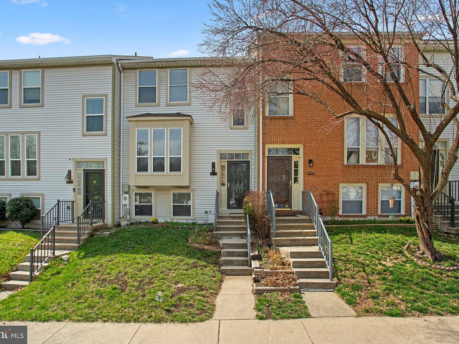 4 bed, 3.5 bath, 1725 sqft, $2,800 — Photo 1