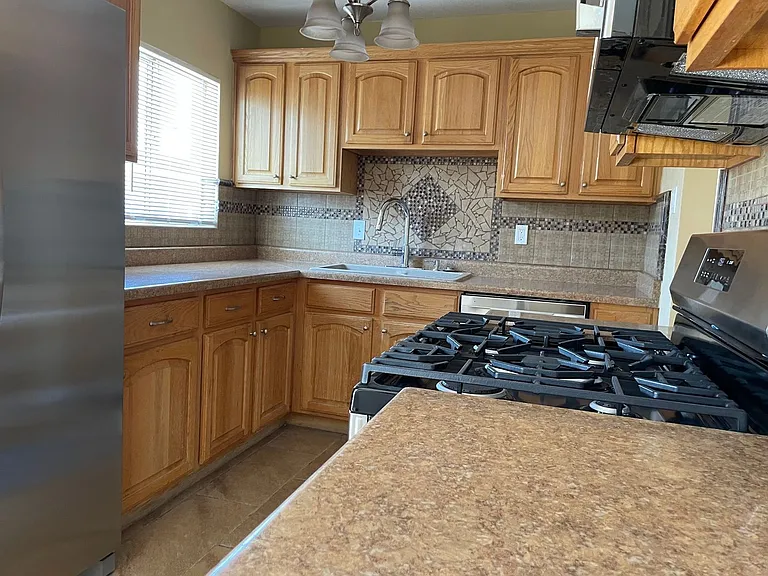 5330 Delta Dr — Photo 13