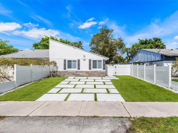 5235 NW 6th Court, Delray Beach, FL 33445