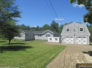 864 Kennebec Rd, Hampden, ME 04444