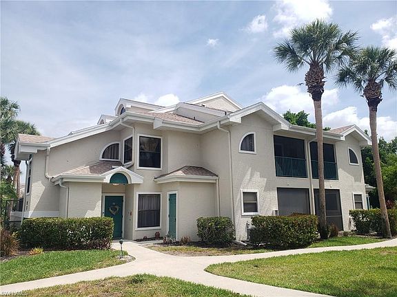 3rd image of 71 Emerald Woods DR #F6