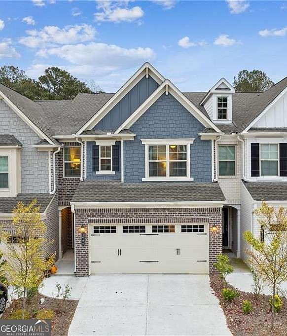 1st image of 2009 Lanier Harbor Pointe