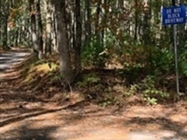 115 Quarry Rd, Acton, MA 01720