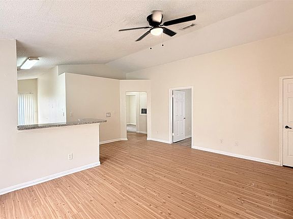 4th image of 4626 Callery Creek Dr
