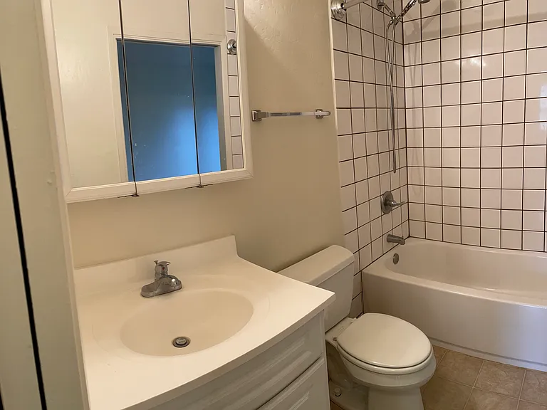 238 Montecito Ave #110 — Photo 13
