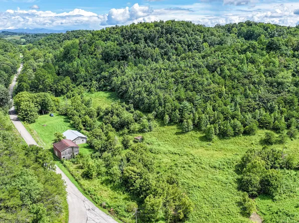 2740 Dulaney Rd, Mosheim, TN 37818