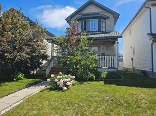 134 Hidden Way NW, Calgary, AB T3A 5S7