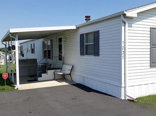 1027 Barberry Ave, Reading, PA 19605
