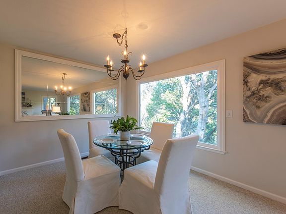 5th image of 2918 Adeline Dr