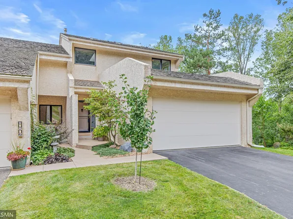 11810 Bren Rd, Minnetonka, MN 55343