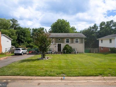 713 W Holly Ave, Sterling, VA, 20164