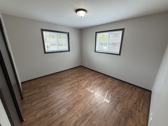 5th image of 828 E Milwaukee St APT 3
