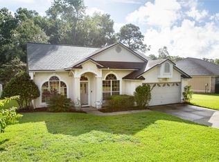 10365 Triple Crown Ave, Jacksonville, FL 32257