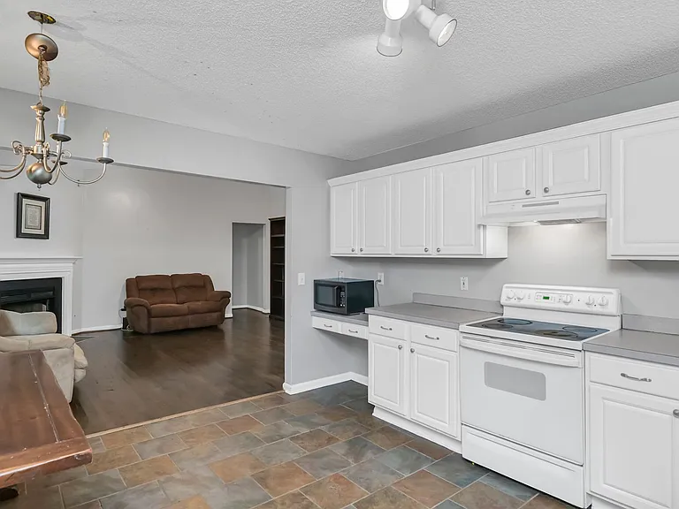 109 Gibson Forest Dr — Photo 11