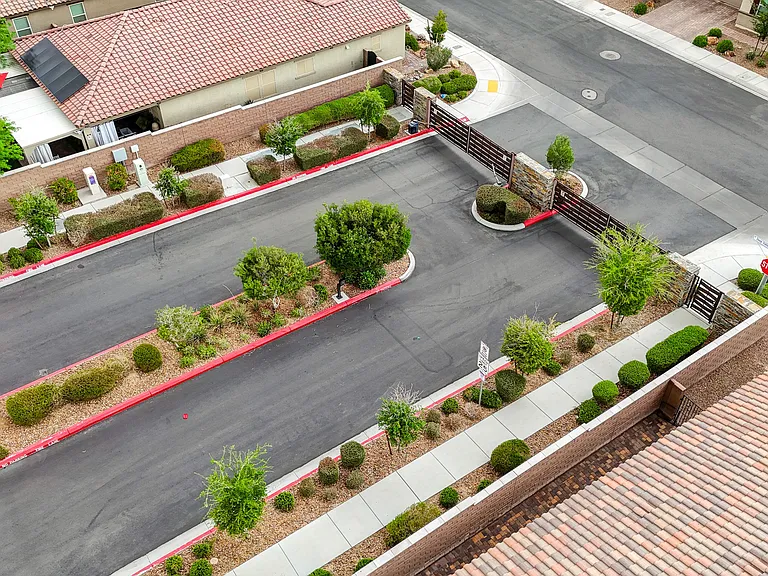 7224 Anchor Terrace St — Photo 38