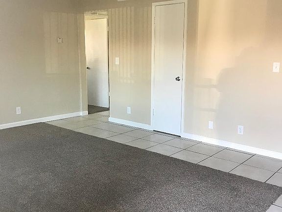3rd image of 95 Pennsylvania Dr APT 20