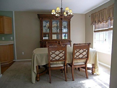 3rd image of 220 Beckington Ct