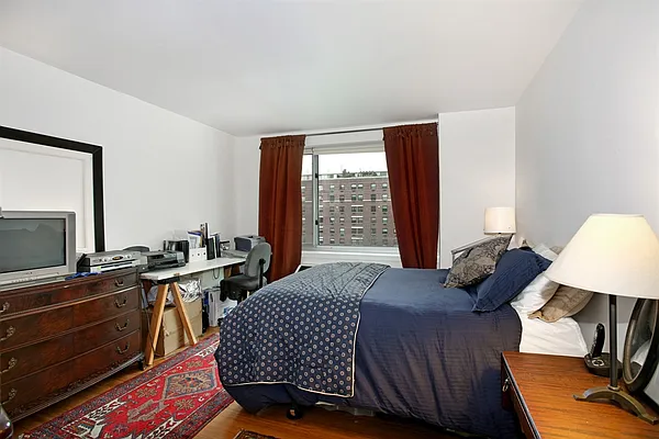 Sold by Corcoran | media 2