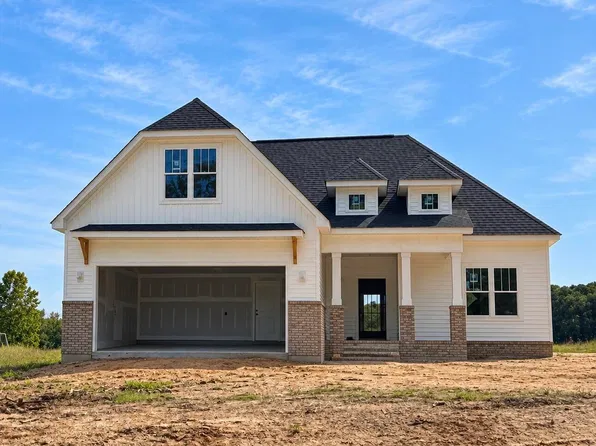 1648 Woodmen Rd, Benson, NC 27504