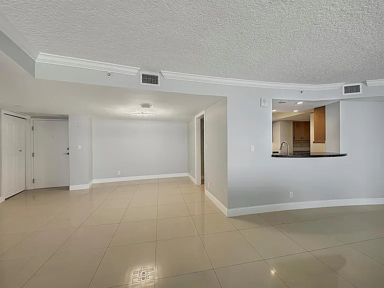 3000 N Ocean Dr #23E — Photo 9