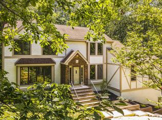 81 Stone Hill Rd, Freehold, NJ 07728