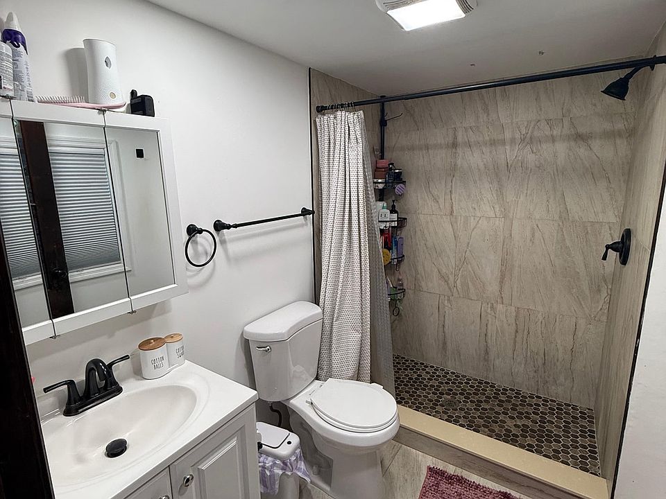 1st image of 79 Elm St #1