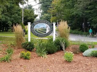 24 Deacon St, Northborough, MA 01532