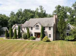 53 White Deer Rock Rd, Middlebury, CT 06762
