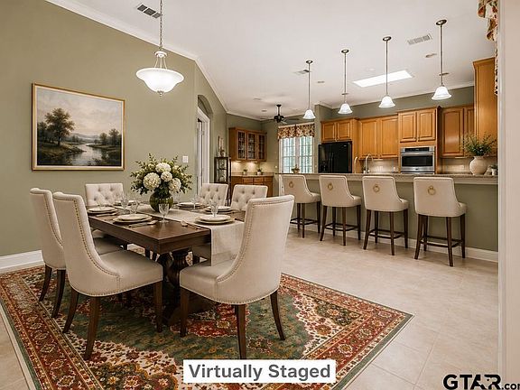 5th image of 706 Park Place Dr