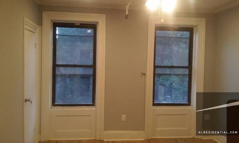 2nd image of 441 Bergen St