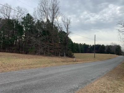 (Undisclosed Address), Halifax, VA, 24558