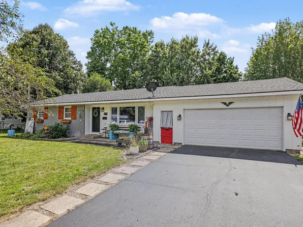 319 W Willard St, Paw Paw, MI 49079