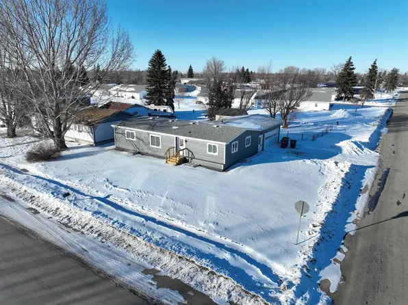 433 8th Ave SE, Stanley, ND 58784