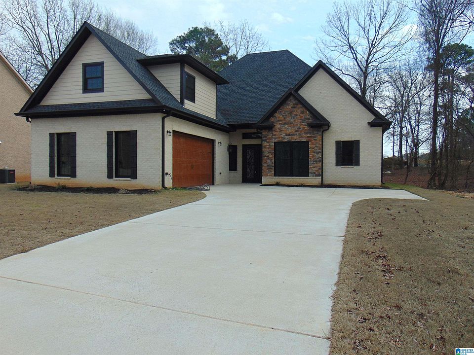 1st image of 117 Melbourne Cir