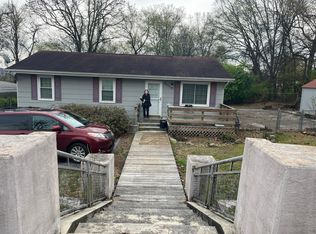 3604 Northrop St, Lupton City, TN 37351