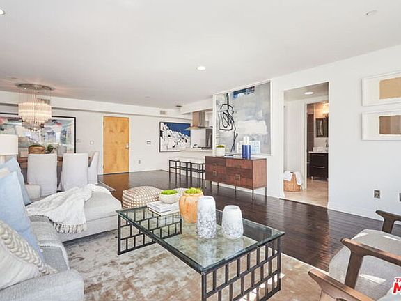 3rd image of 1544 7th St Unit 17