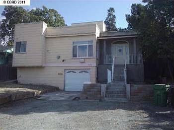 1st image of 9886 Thermal St