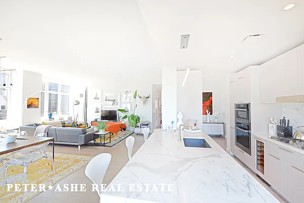 Rented by Peter Ashe | media 1