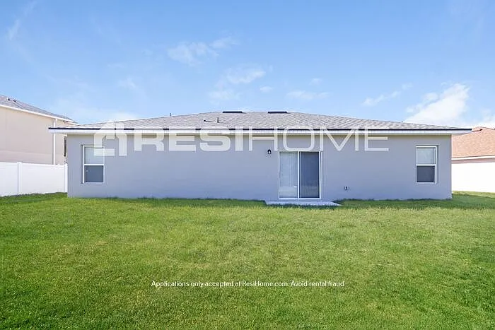 1209 Atlantic Ct — Photo 13