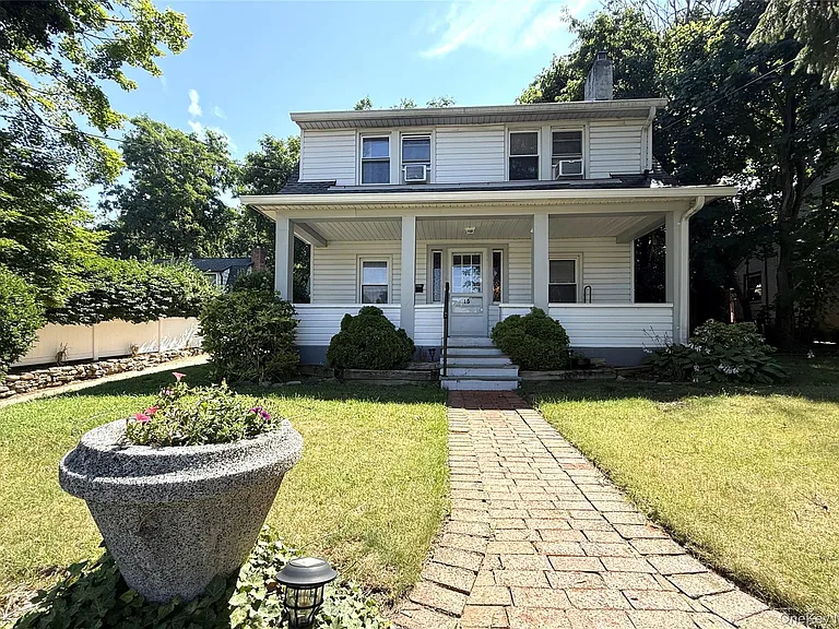 15 Maple Grove St — Photo 1