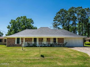 182 Burleigh Ln, Opelousas, LA 70570